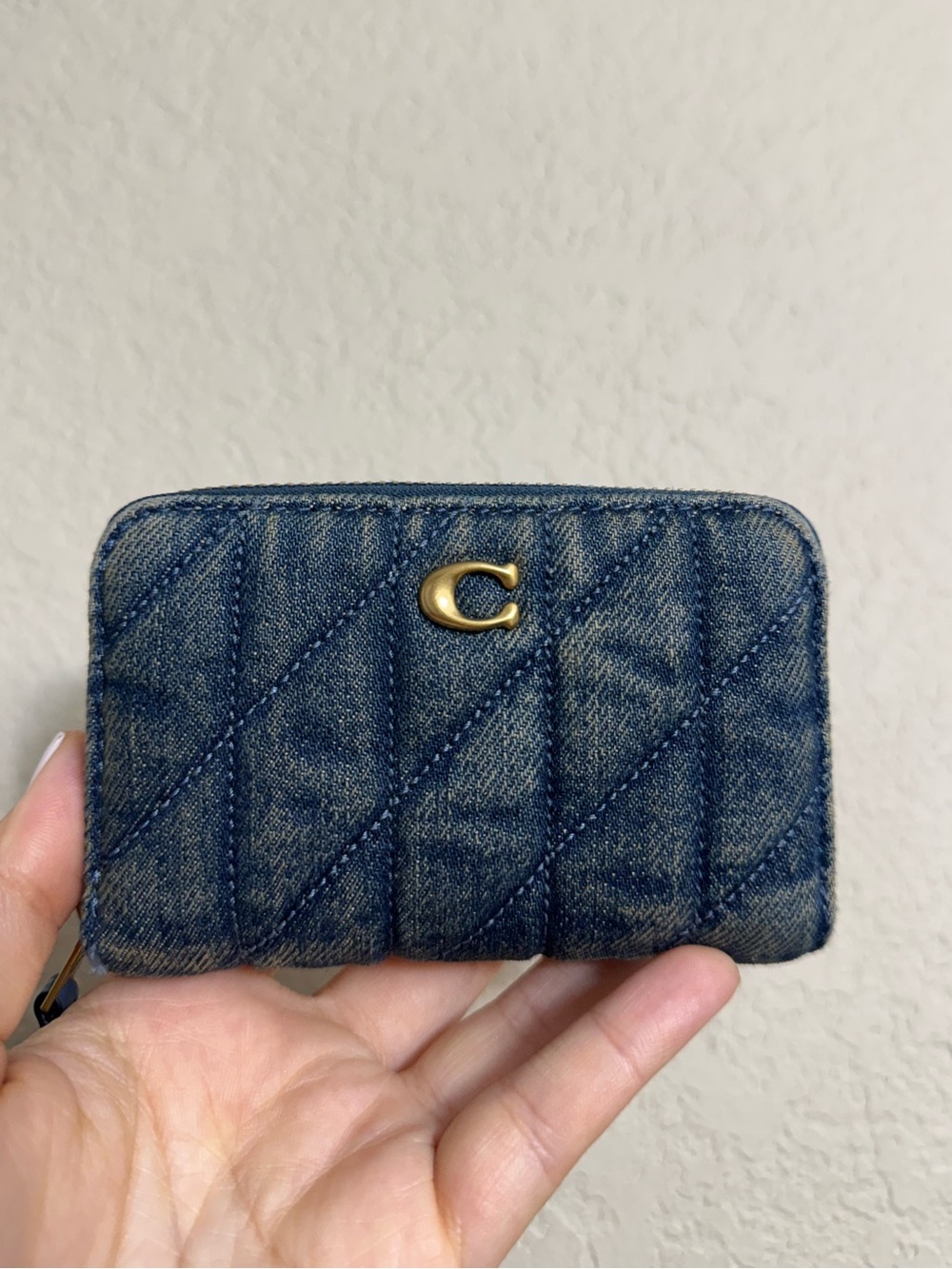 COACH Essential Small Quilted Zip Around Wallet denim